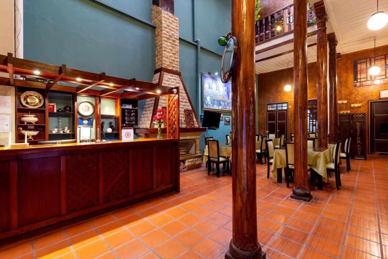 Hotel Majestic 1 Куенка Екстер'єр фото